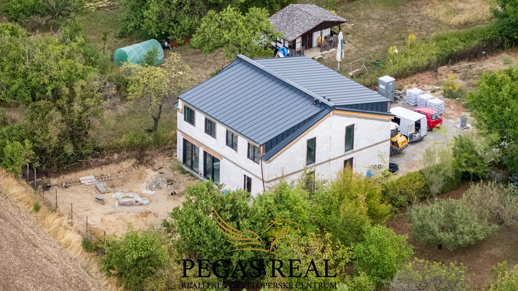 Prodej domu 122 m² s pozemkem 448 m² – fotografie 3