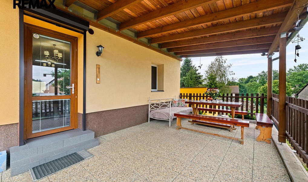 Prodej domu 104 m² s pozemkem 862 m², Zvěstovice – náhled fotky 20