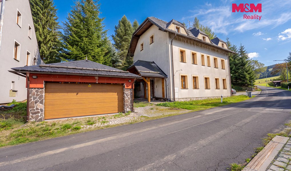 Prodej domu 270 m² s pozemkem 992 m², Loučná pod Klínovcem – náhled fotky 22