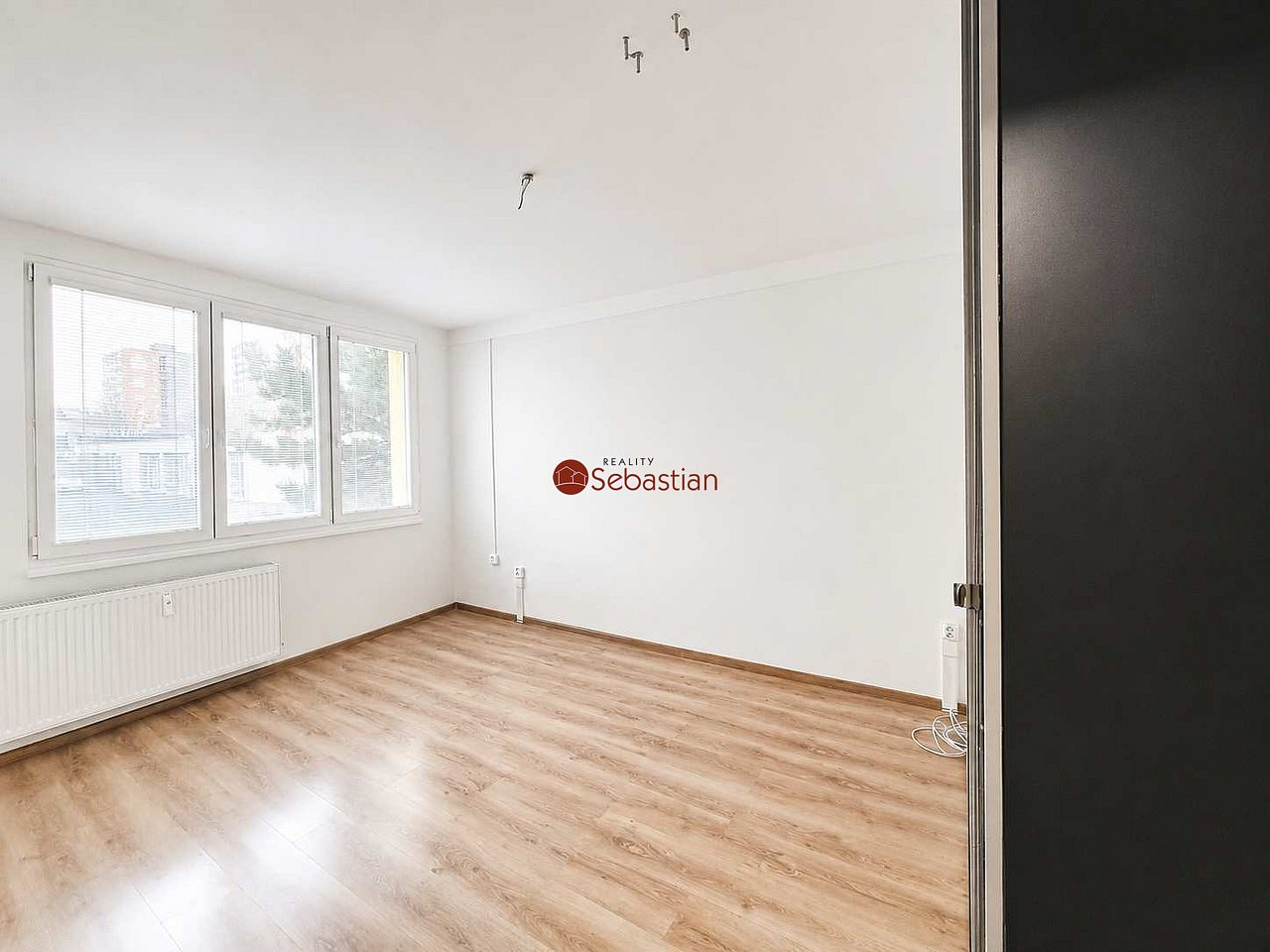 Pronájem bytu 1+1 27 m² — photo 2