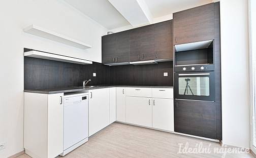 Pronájem bytu 1+kk 35 m², Nad Čertovkou, Blansko