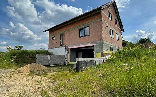 Prodej domu 252 m² s pozemkem 914 m², Lavičky, okres Žďár nad Sázavou