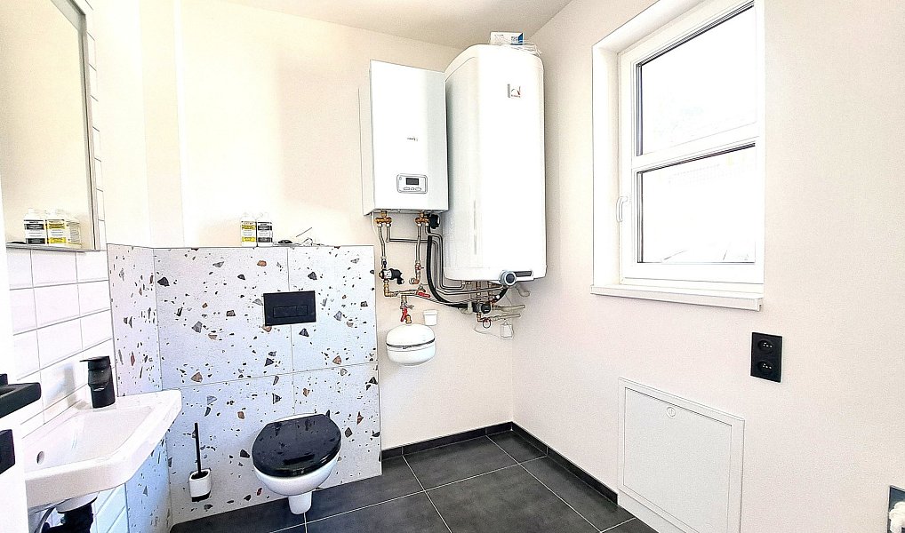 Prodej domu 110 m² s pozemkem 156 m², Stochov – náhled fotky 4