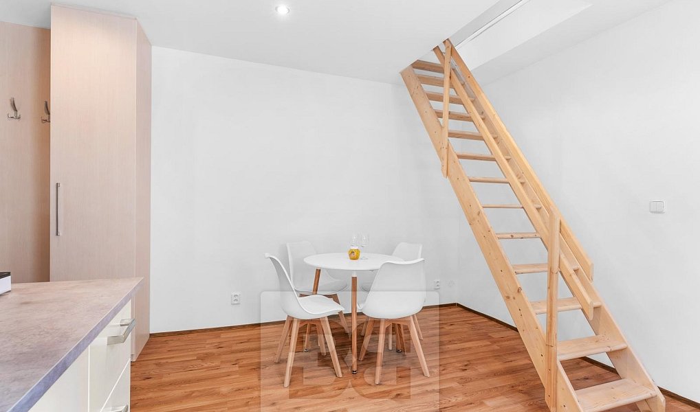 Pronájem bytu 2+kk 40 m², Velké Hamry – náhled fotky 3