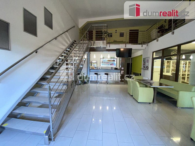 Pronájem komerčního objektu (jiného typu) 70 m² — photo 4