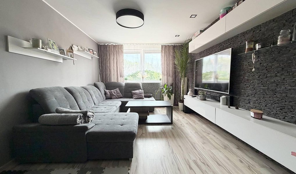 Prodej bytu 4+1 81 m², Klášterec nad Ohří – náhled fotky 3