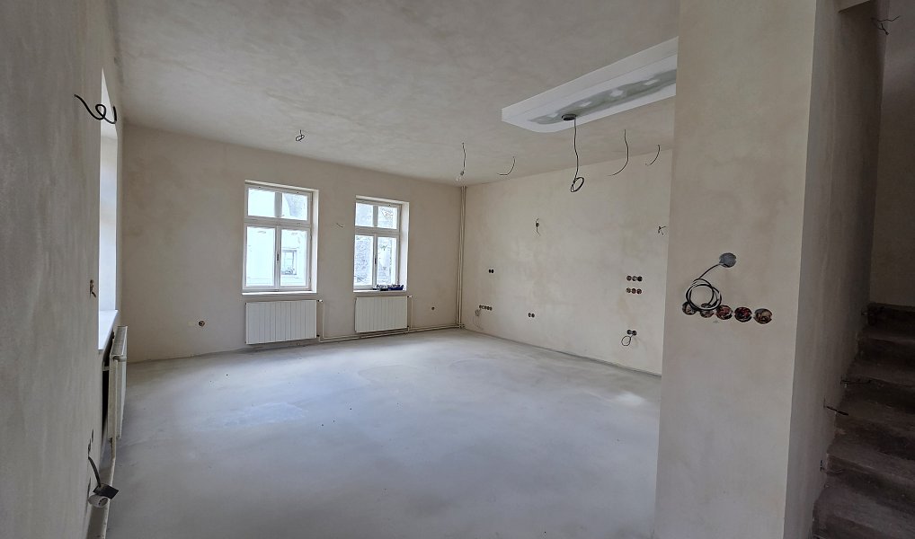 Prodej domu 219 m² s pozemkem 89 m², Opočno – náhled fotky 12