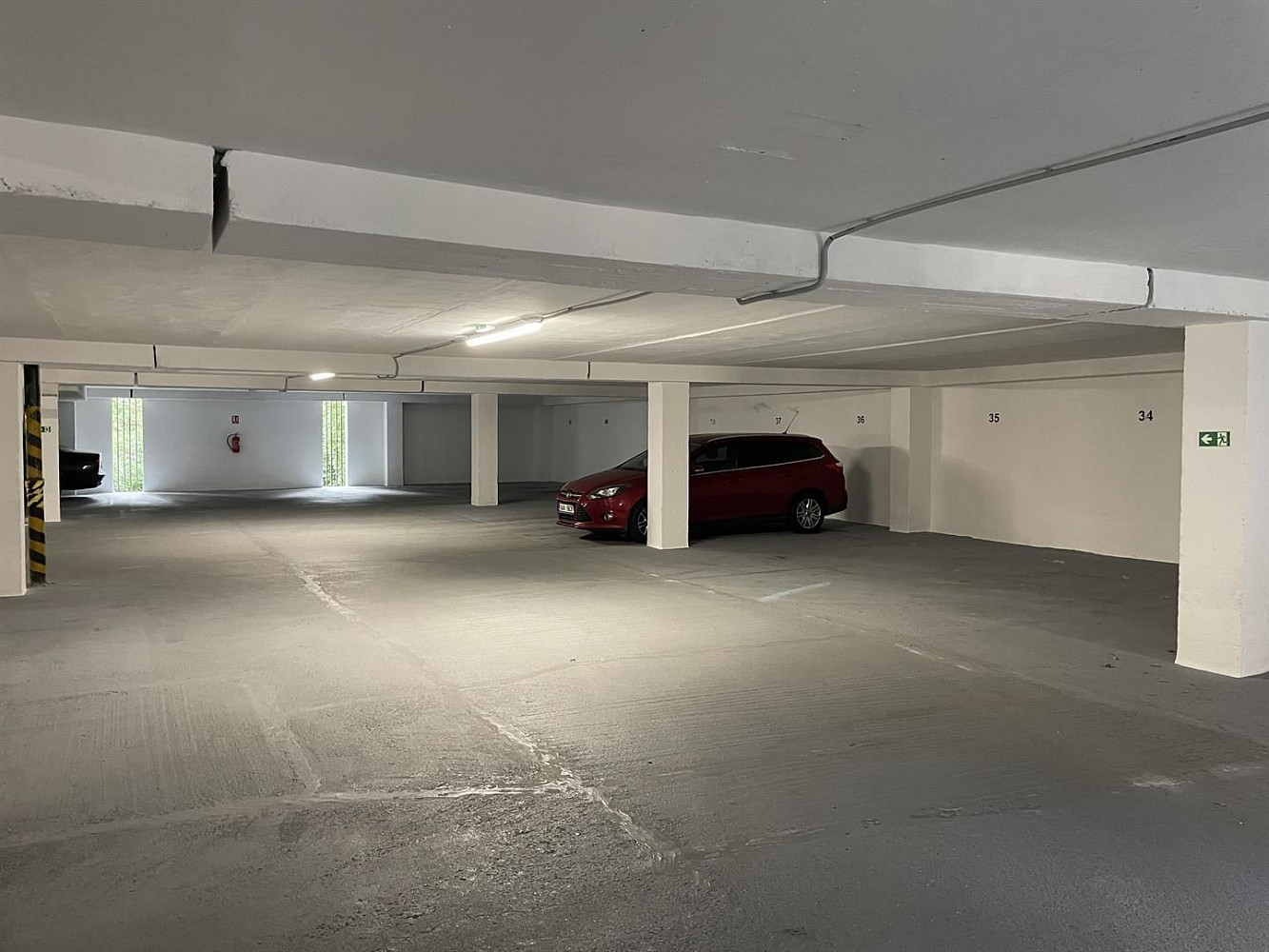Pronájem garážového stání 15m2, Praha 4, Podolí – fotografie 4