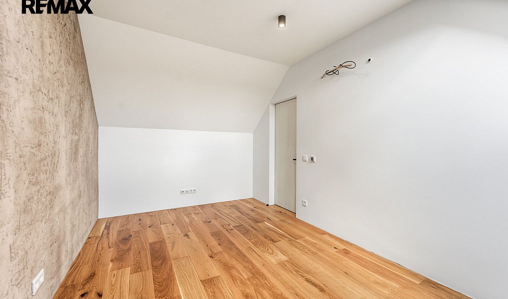 Prodej domu 97 m² s pozemkem 195 m², Oleška – náhled fotky 18