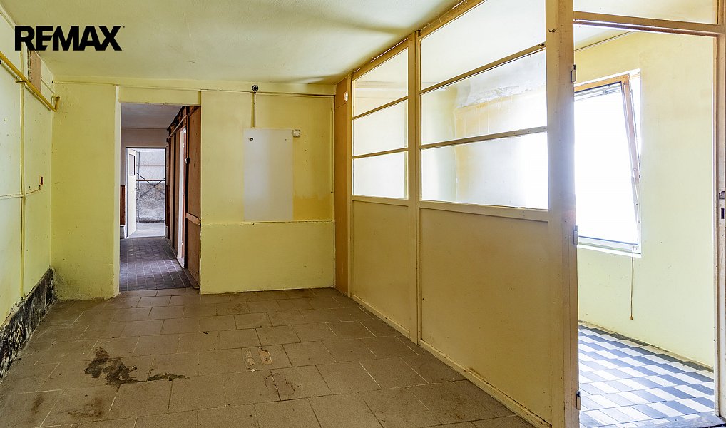 Prodej domu 500 m² s pozemkem 487 m², Cvikov – náhled fotky 48