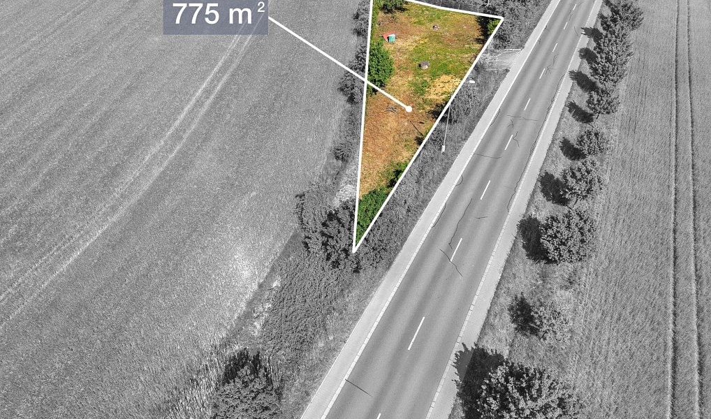 Prodej stavebního pozemku 775 m², Hradec Králové – náhled fotky 9