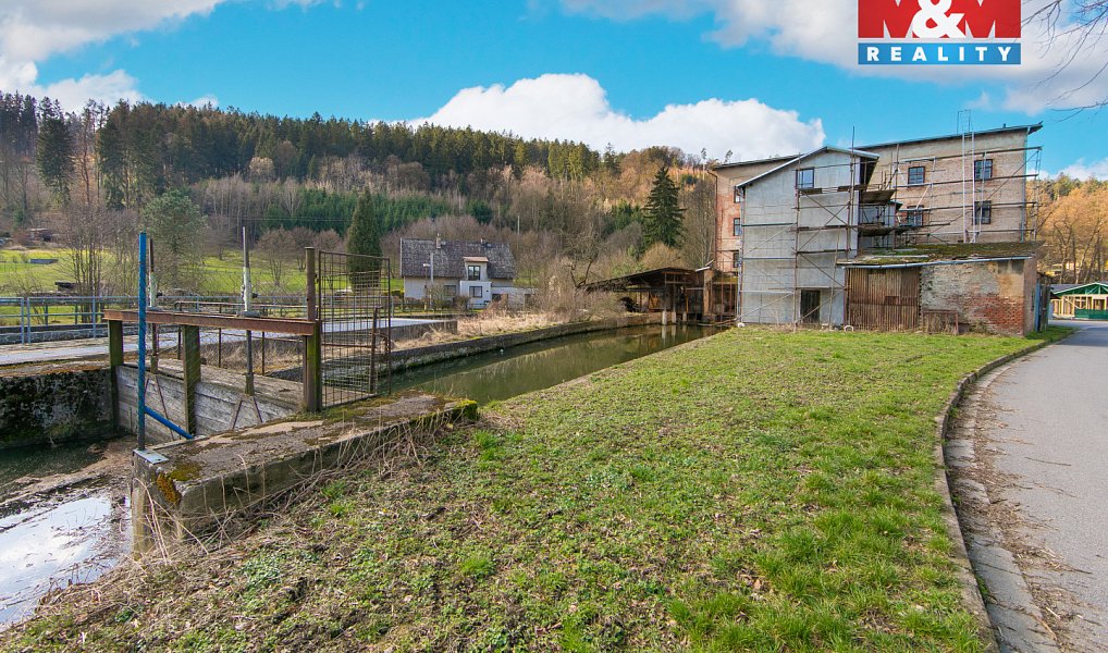 Prodej nájemního domu, činžáku 1 159 m², Ústí nad Orlicí – náhled fotky 4