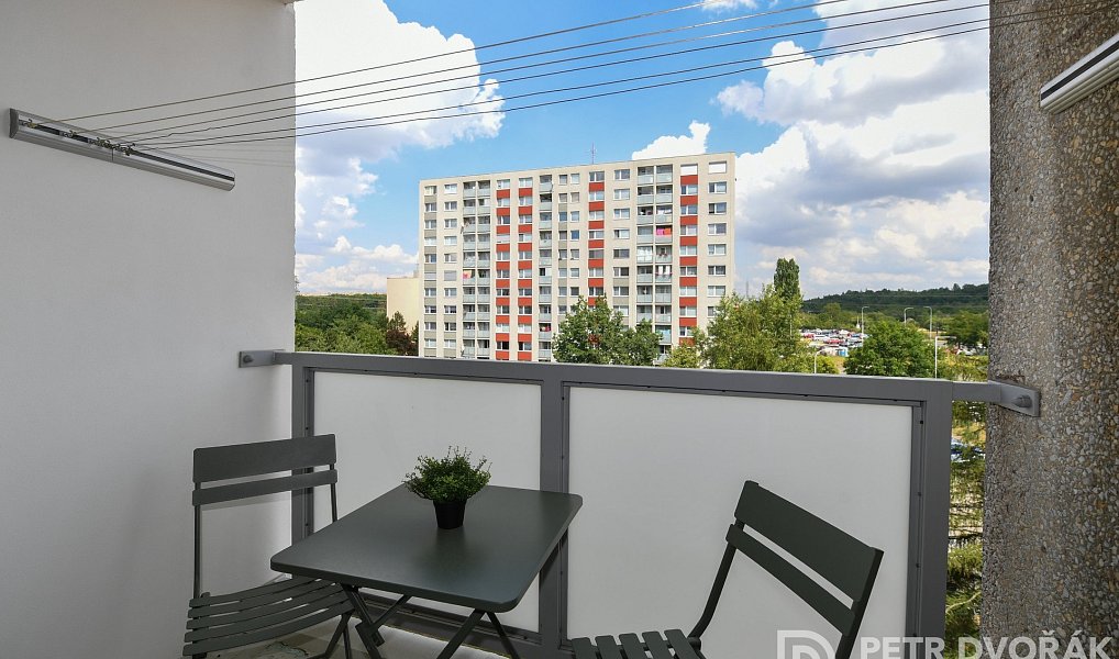 Prodej bytu 3+1 62 m², Praha – náhled fotky 18