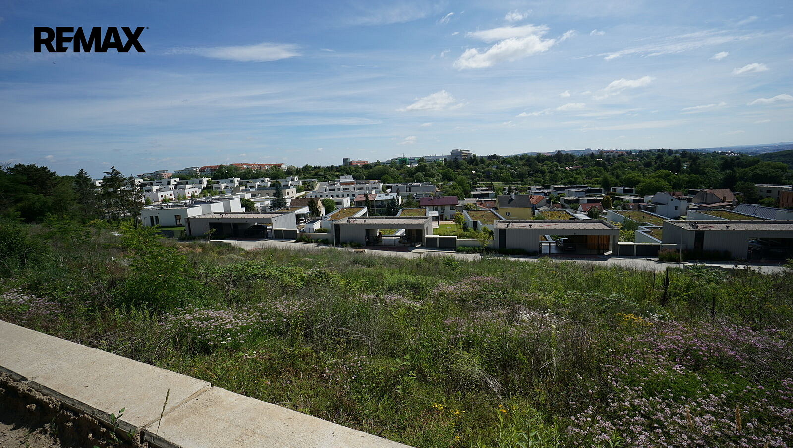 Prodej stavebního pozemku 721 m²