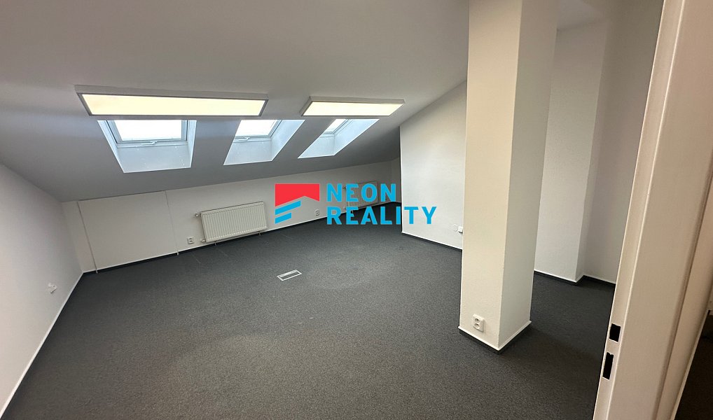 Pronájem kanceláře 47 m², Ostrava – náhled fotky 3
