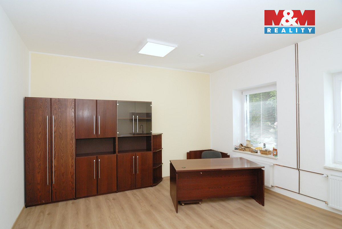 Pronájem kanceláře 43 m² — photo 2