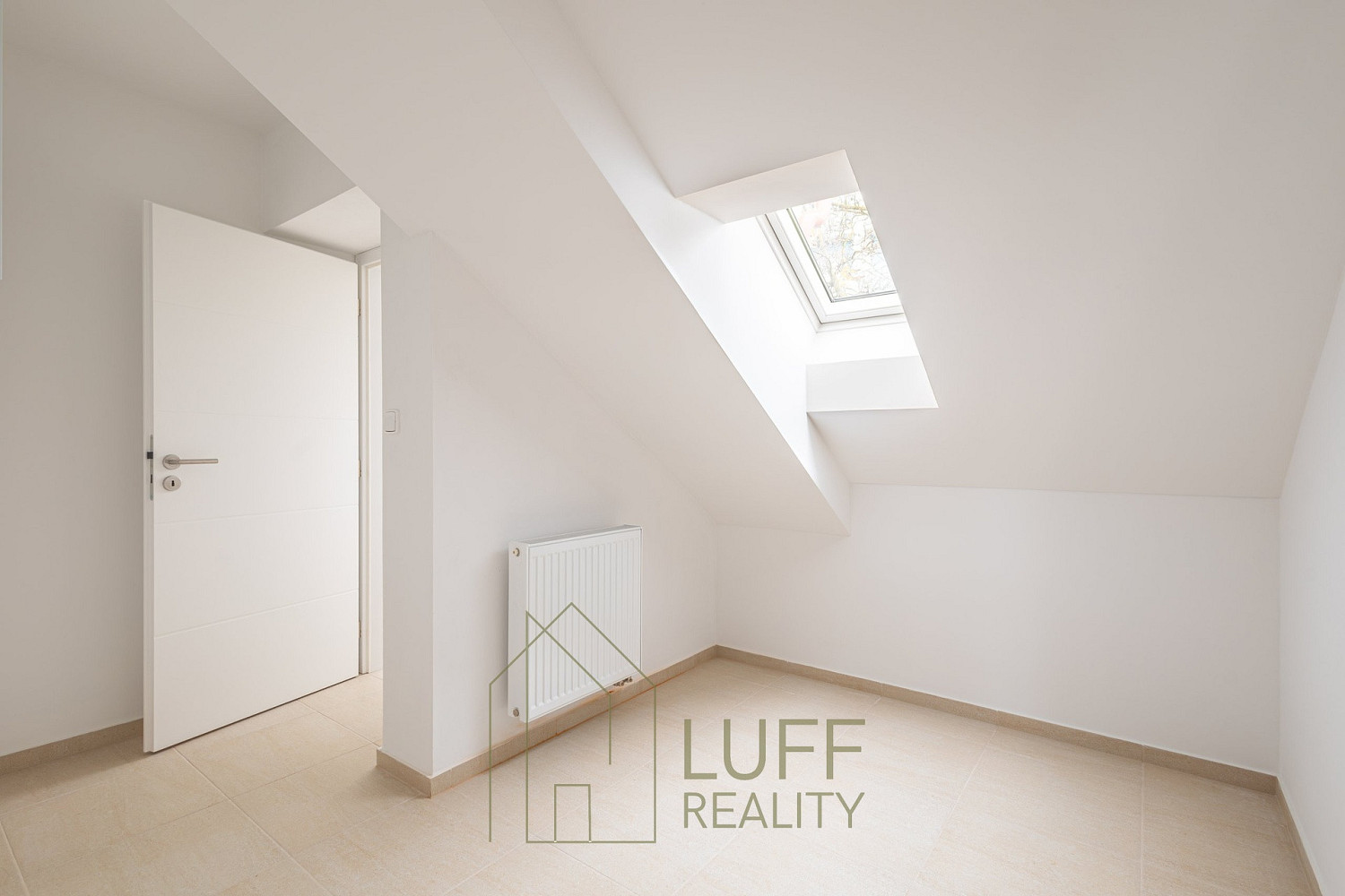 Prodej bytu 2+kk 56 m² – fotografie 3