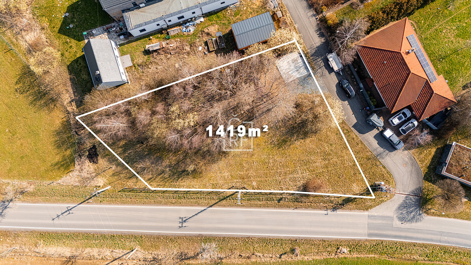 Prodej stavebního pozemku 1 419 m² – pohled 2