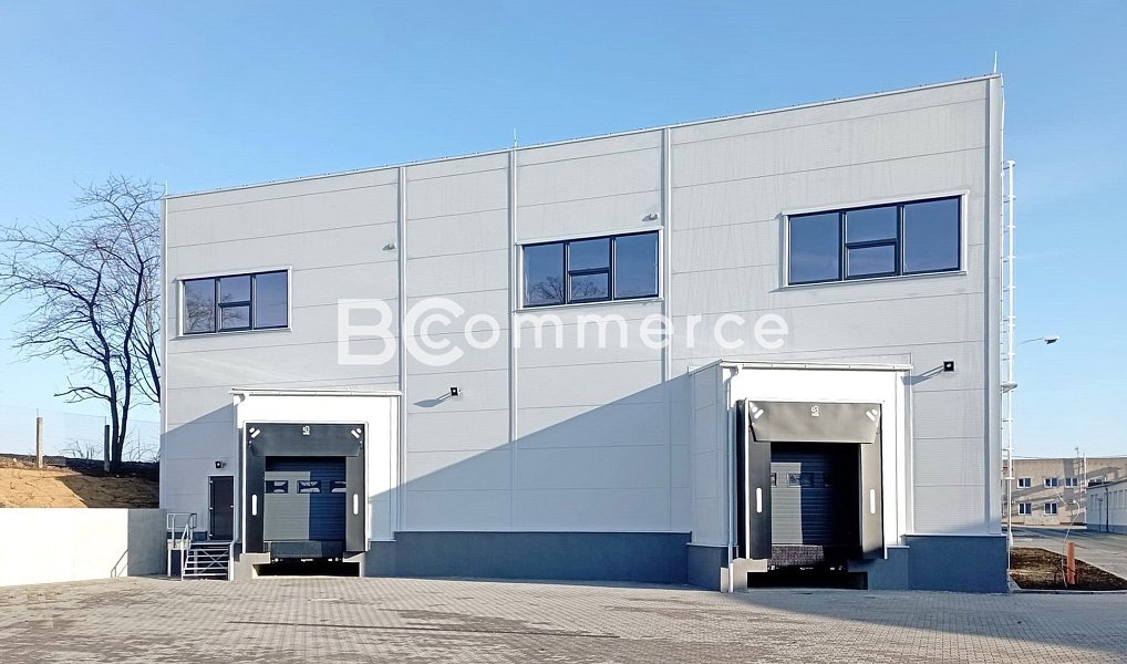 Pronájem skladovacích prostor 1 481 m², Holubice – náhled fotky 2