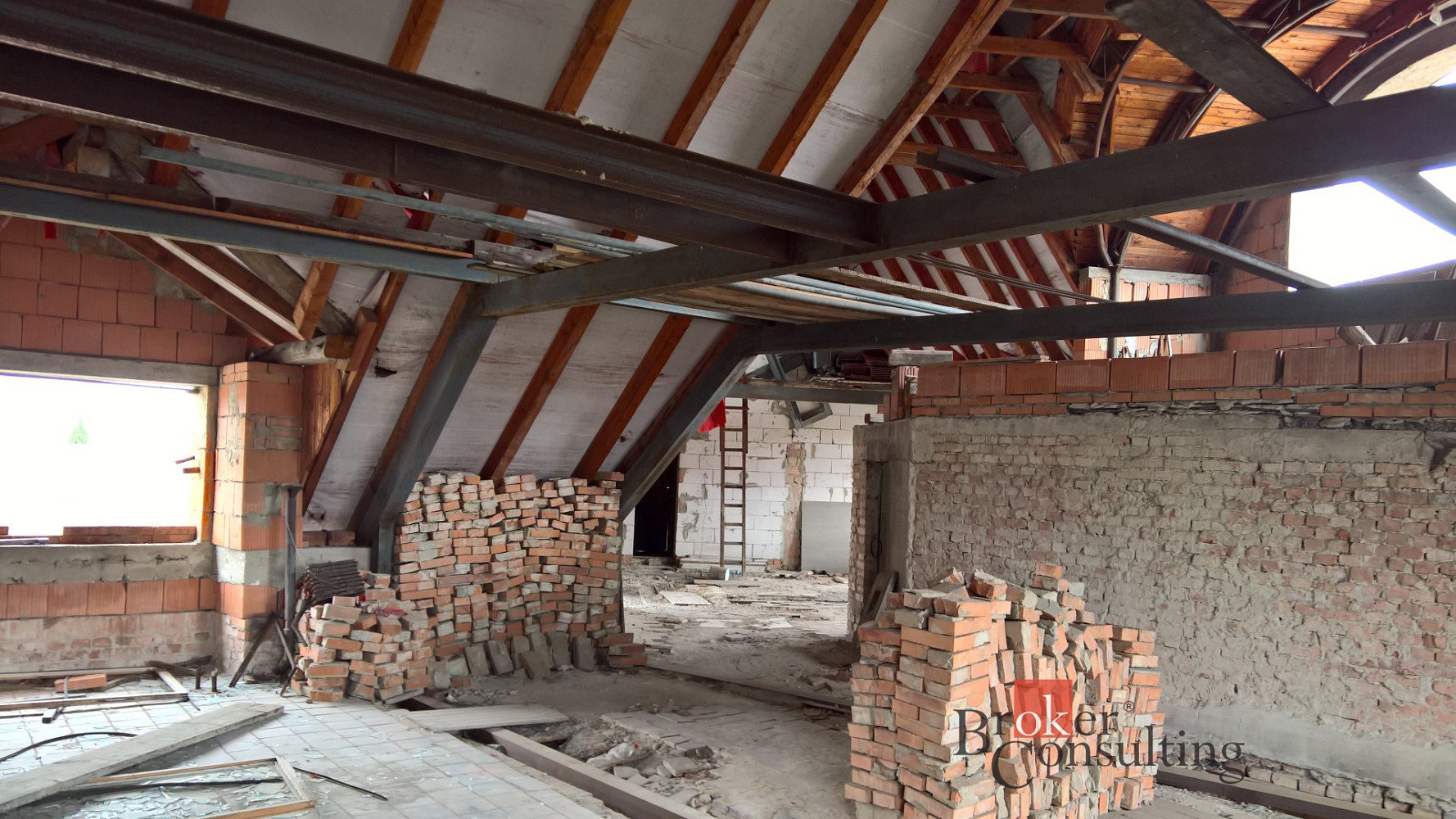 Prodej komerčního objektu (jiného typu) 786 m² — photo 5
