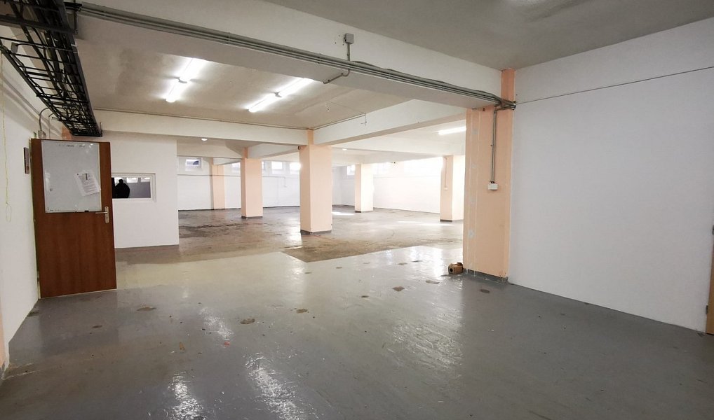 Pronájem skladovacích prostor 595 m², Jihlava – náhled fotky 2