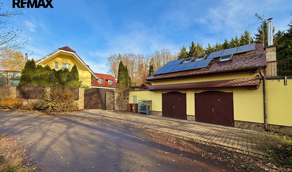 Prodej domu 650 m² s pozemkem 2 968 m², Svinaře – náhled fotky 47