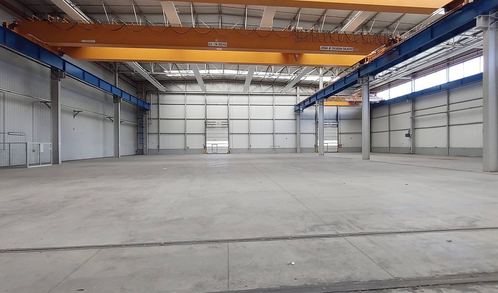 Pronájem skladovacích prostor 8 969 m², Praha – fotka 1 z 8
