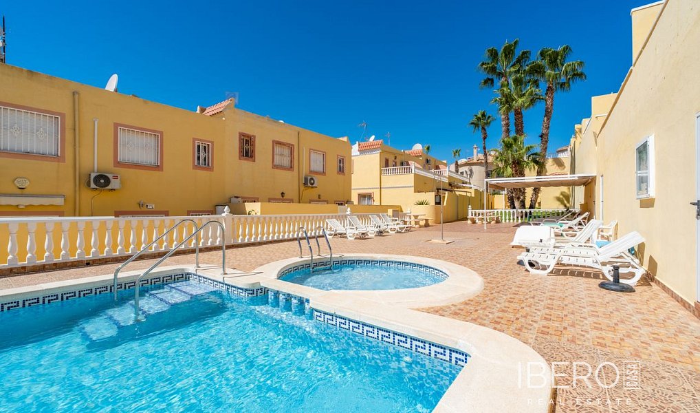 Prodej rodinného domu, 64 m², Villamartin