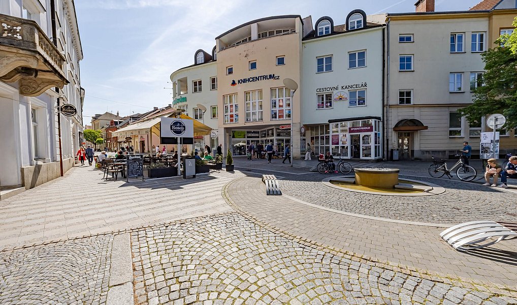 Pronájem obchodních prostor 95 m², Uherské Hradiště – náhled fotky 7