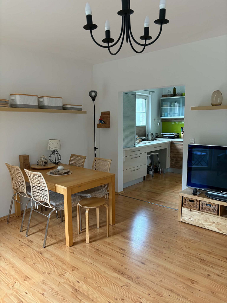 Pronájem bytu 3+1 85 m² – fotografie 2