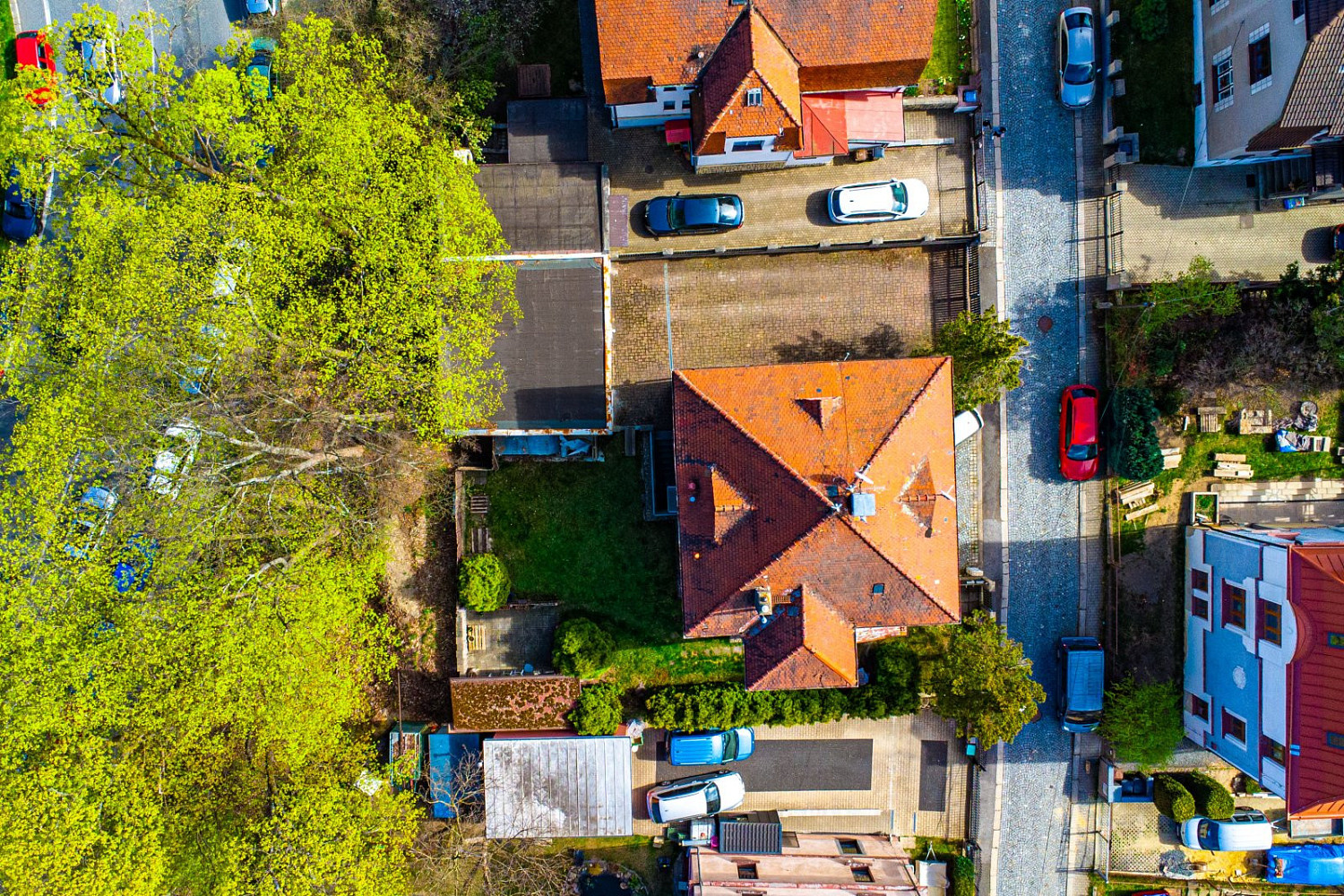 Prodej domu 300 m² s pozemkem 870 m² – fotografie 4