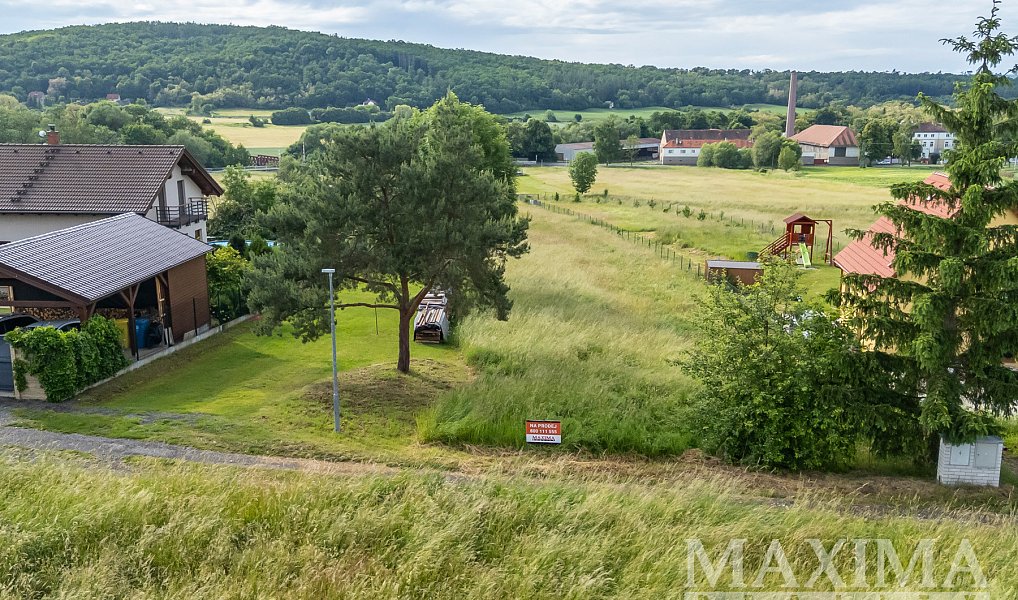 Prodej pozemku 2 625 m², Lochovice – náhled fotky 6