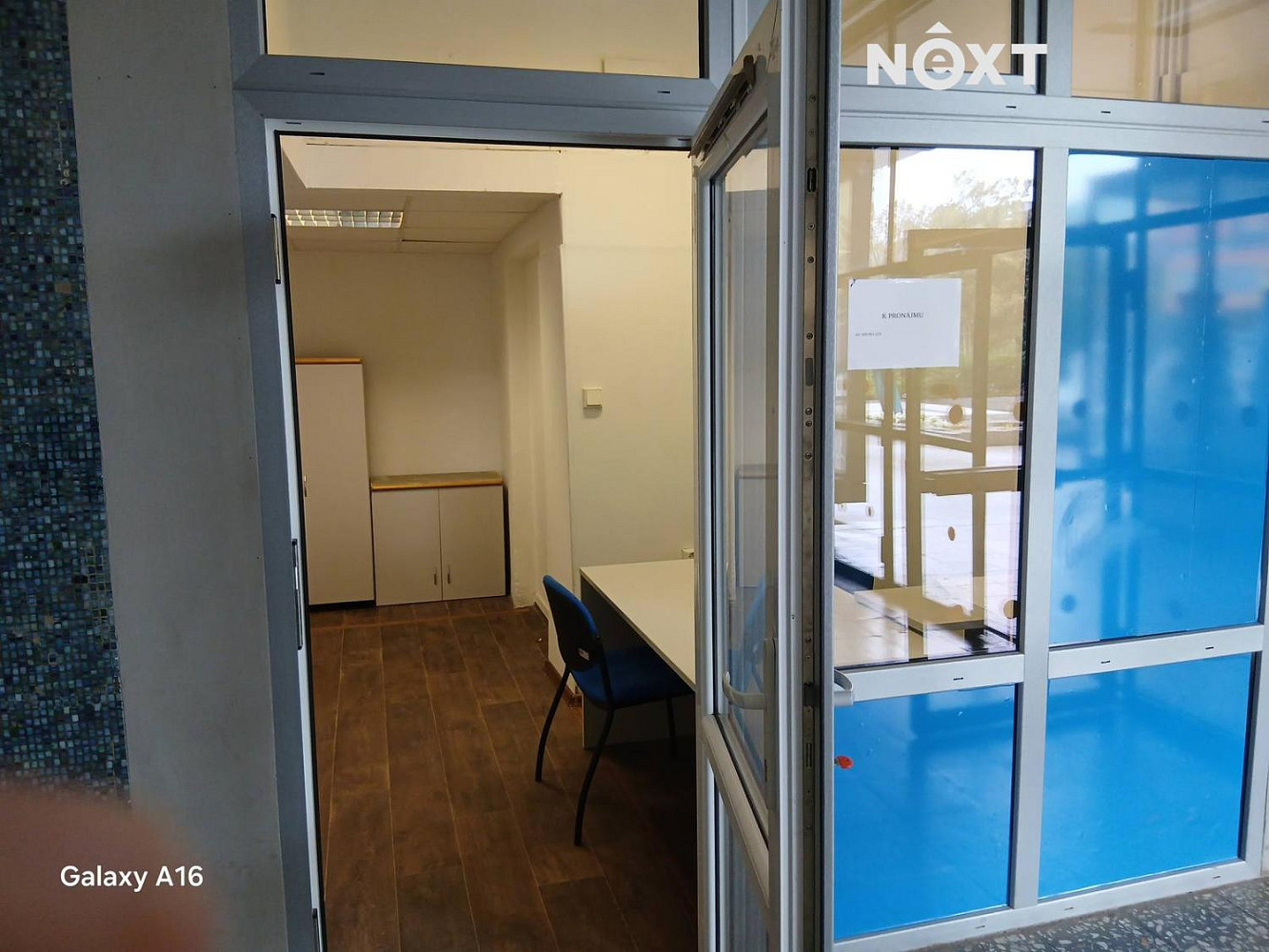 Pronájem obchodních prostor 20 m² — photo 3