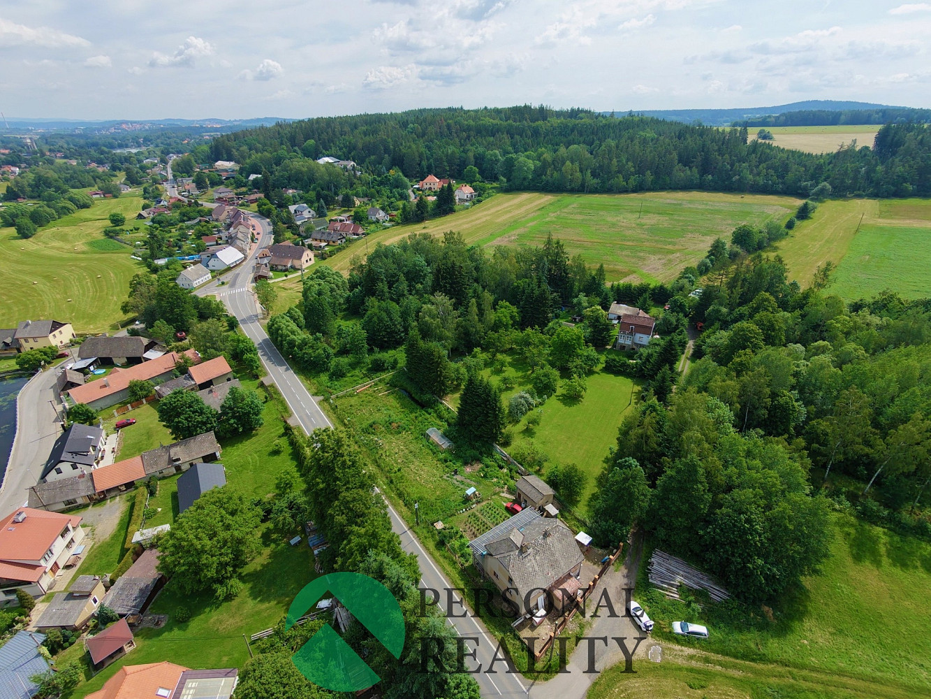 Prodej domu 258 m² s pozemkem 639 m² – fotografie 2