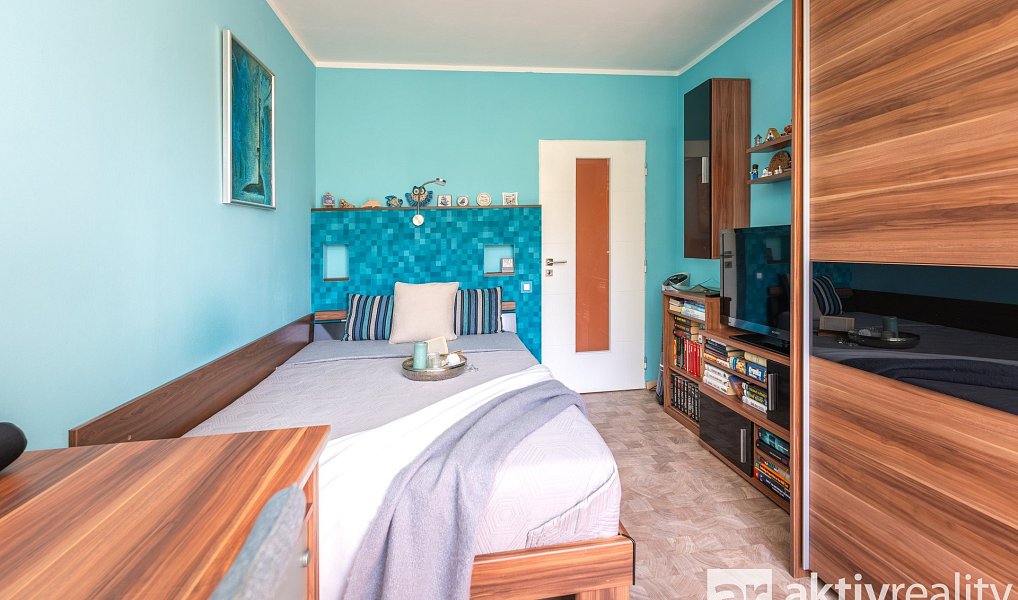 Prodej bytu 4+1 95 m², Praha – náhled fotky 3