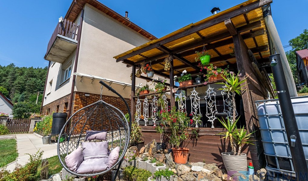 Prodej domu 243 m² s pozemkem 1 440 m², Koberovy – náhled fotky 2