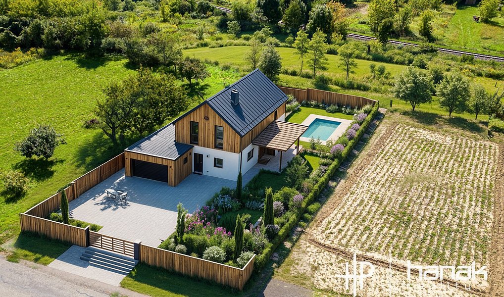 Prodej stavebního pozemku 777 m², Nemotice – fotka 1 z 13