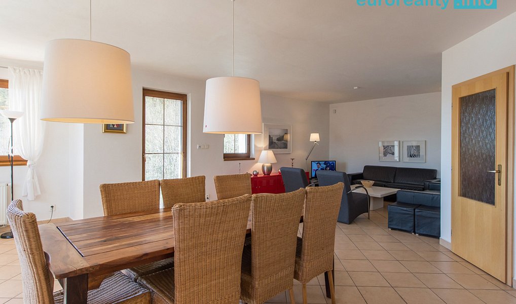 Prodej domu 180 m² s pozemkem 447 m², Lipno nad Vltavou – náhled fotky 5