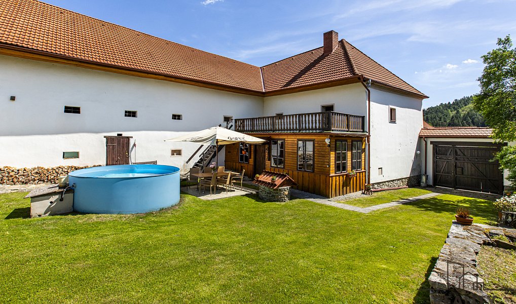 Prodej domu 557 m² s pozemkem 1 437 m², Kájov – náhled fotky 8