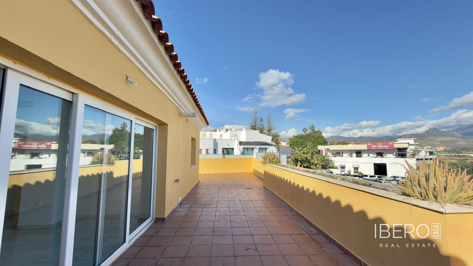 Piso 3+kk – Estepona, Main Entrance Park Beach Estepona, Cancelada - Vista 5