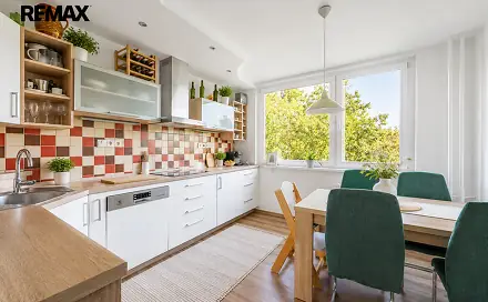 Prodej bytu 3+1 79 m², Urbánkova, Praha 4 - Modřany