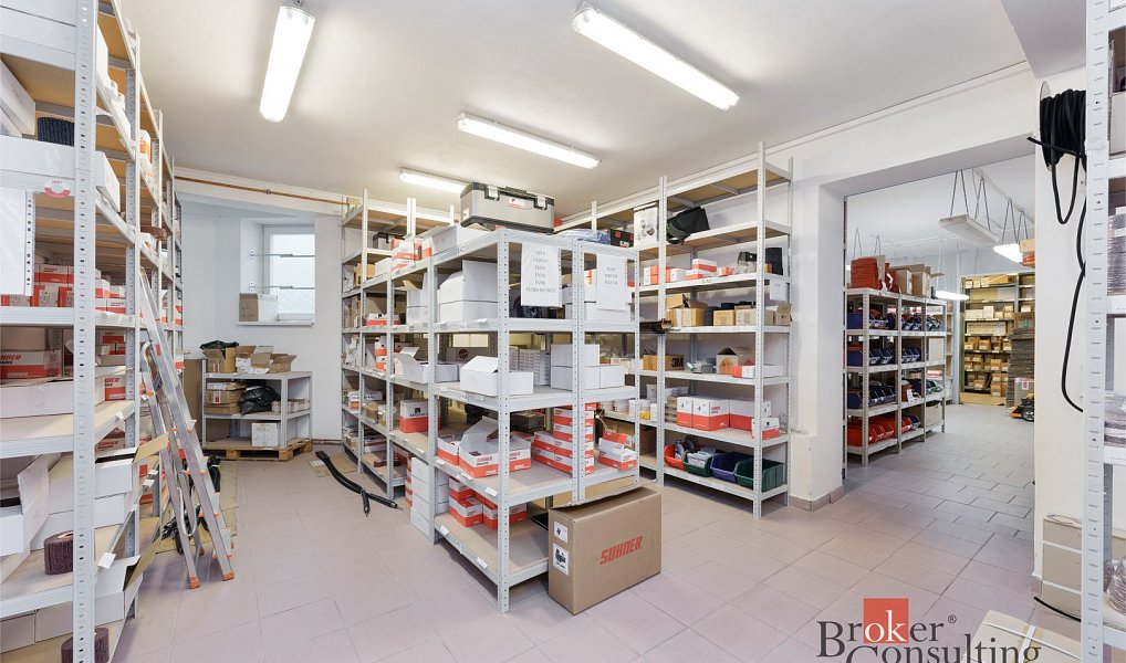 Prodej obchodních prostor 1 000 m², Hostivice – náhled fotky 50