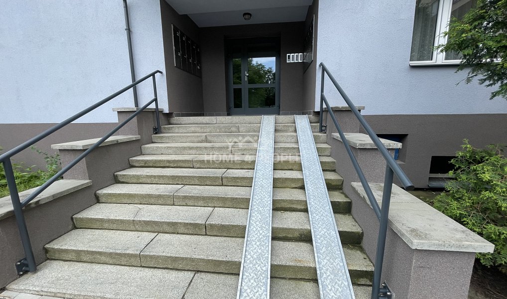 Prodej bytu 3+1 93 m², Příbram – náhled fotky 36