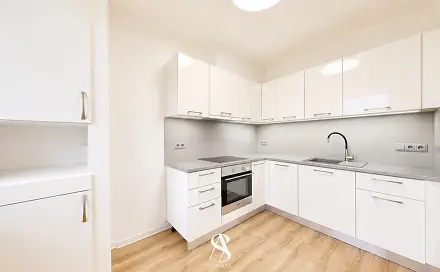 Pronájem bytu 2+1 43 m², Trnkova, Olomouc - Nové Sady