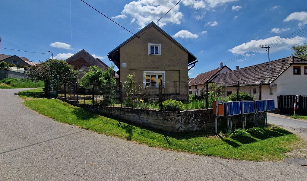Prodej chaty/chalupy 90 m² s pozemkem 661 m², Uzeničky – náhled fotky 28