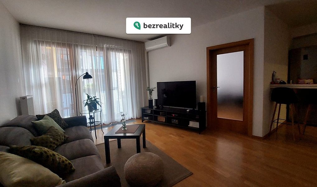 Prodej bytu 3+1 76 m², Praha – náhled fotky 11