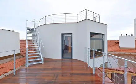 Pronájem bytu 2+kk 60 m²