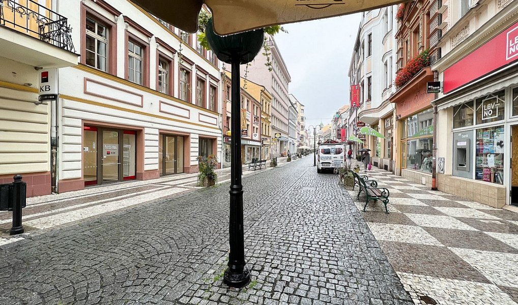 Pronájem kanceláře 150 m², Teplice – náhled fotky 12