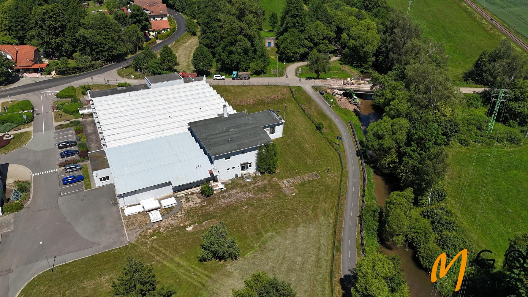 Prodej skladovacích prostor 2 550 m²