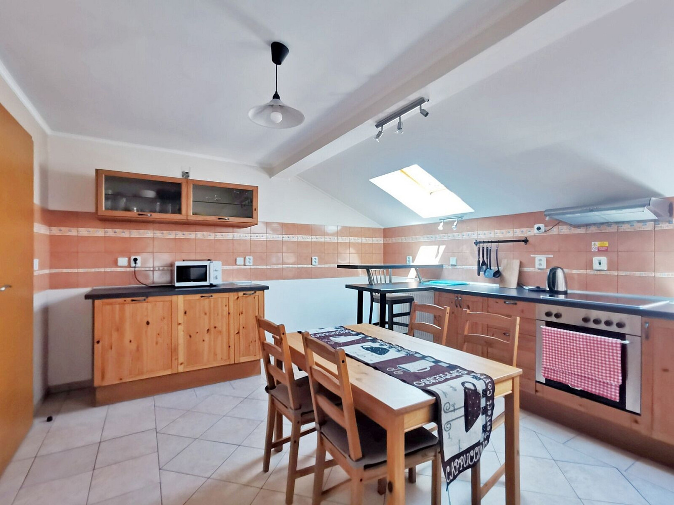 Pronájem bytu 2+kk 70 m²